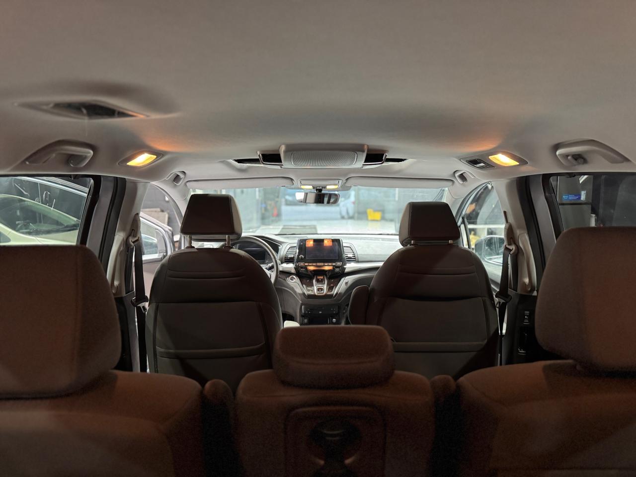 2018 Honda Odyssey EX - Photo #12