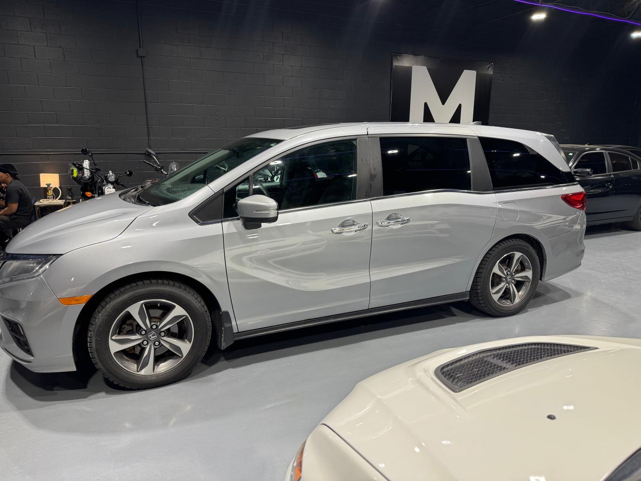 2018 Honda Odyssey EX - Photo #8