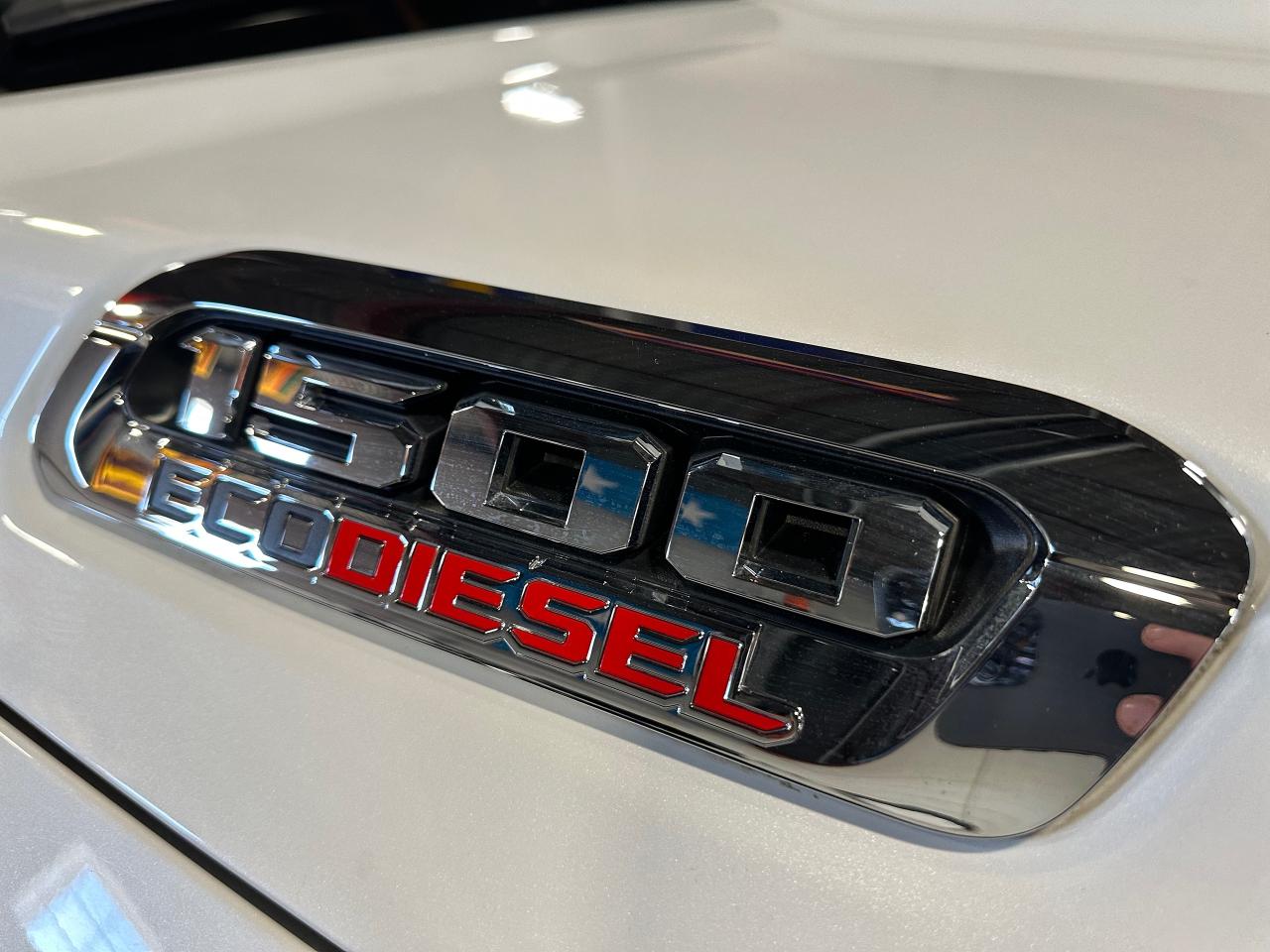 2022 RAM 1500 LIMITIED | CREW CAB | PANO SUNROOF | LEATHER - Photo #6