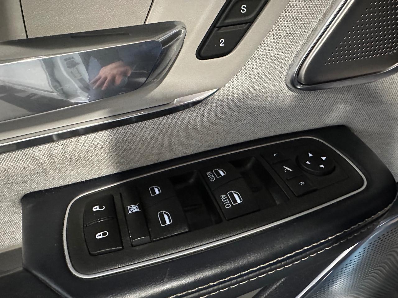 2022 RAM 1500 LIMITIED | CREW CAB | PANO SUNROOF | LEATHER - Photo #33