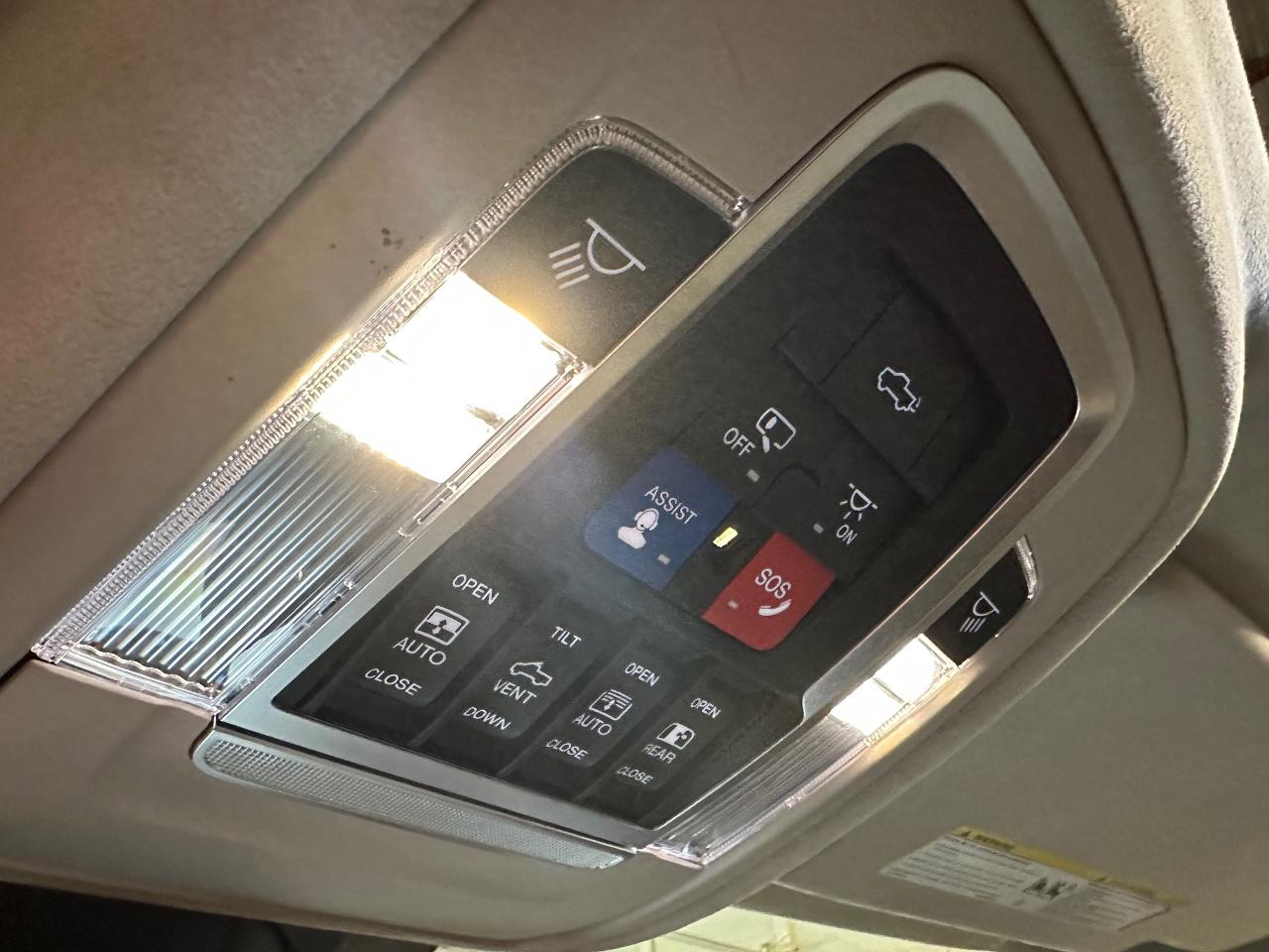 1748028352