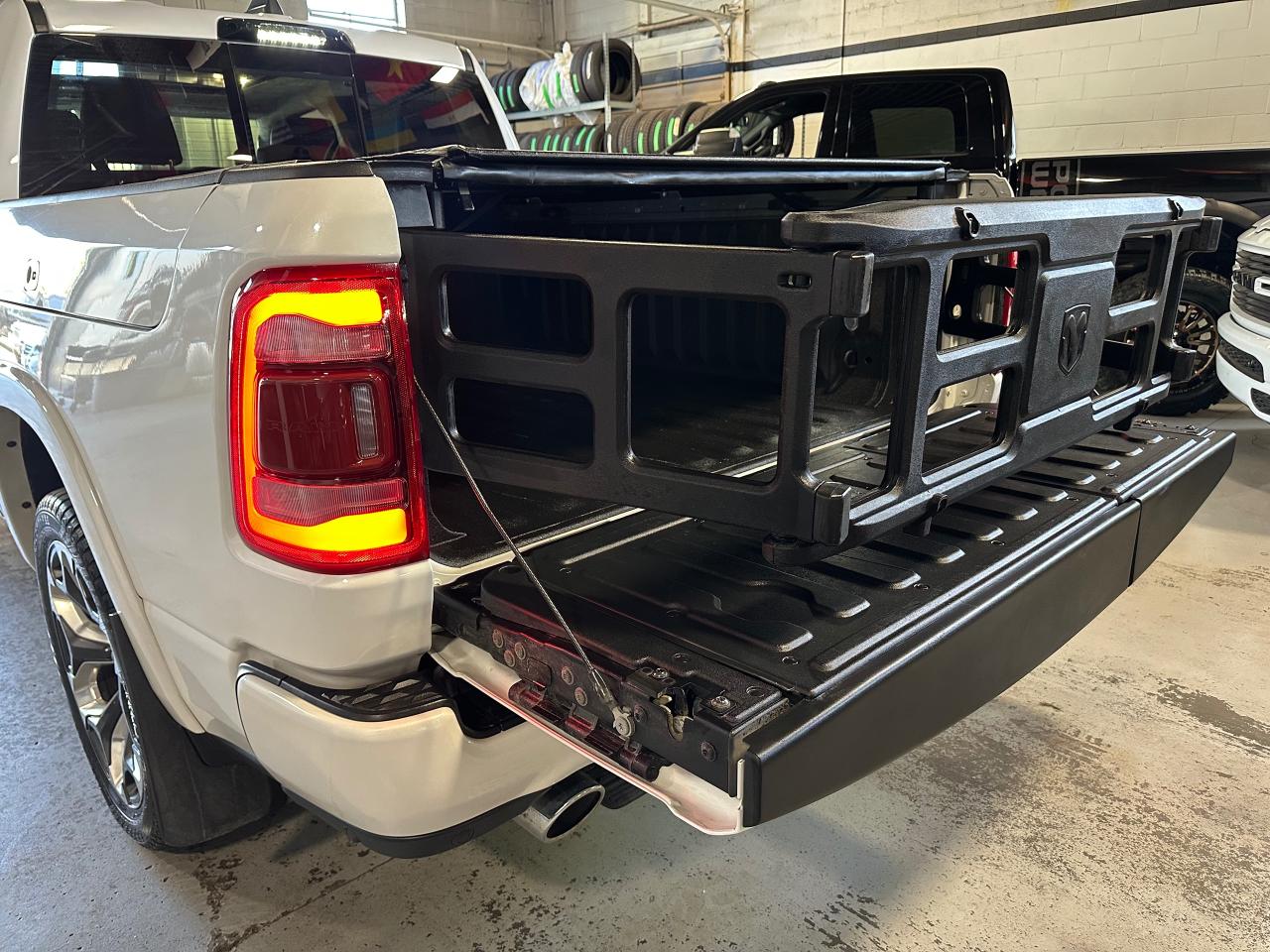 2022 RAM 1500 LIMITIED | CREW CAB | PANO SUNROOF | LEATHER - Photo #50