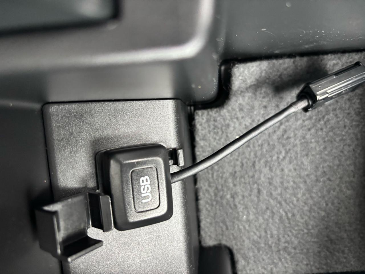 2014 Honda Civic LX, Auto, Air, Bluetooth, Heated Seats