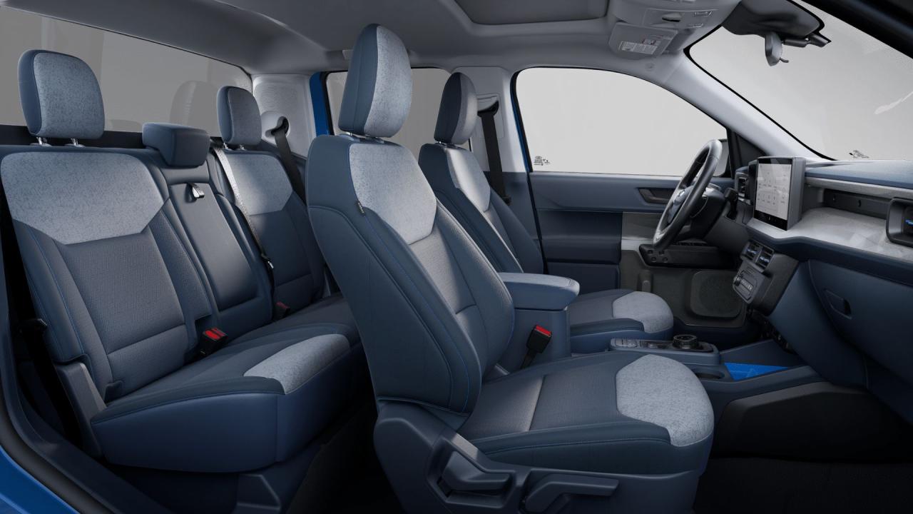 2025 Ford Maverick XLT AWD SuperCrew Photo5