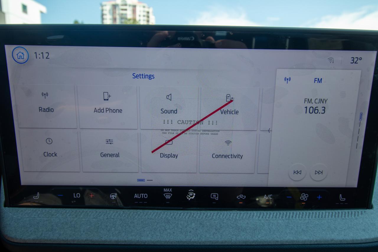 2025 Ford Maverick XLT AWD SuperCrew Photo5