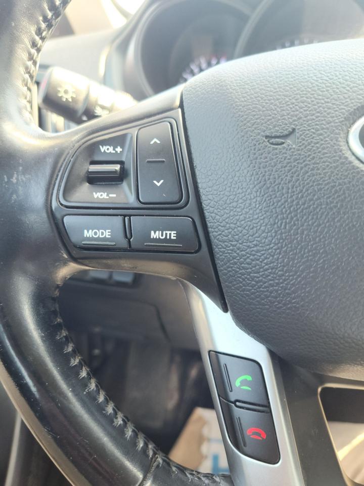 2014 Kia Rio EX Photo26