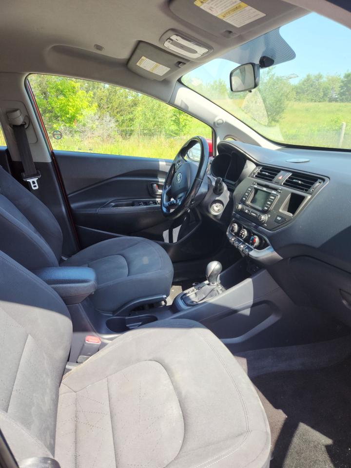 2014 Kia Rio EX Photo5
