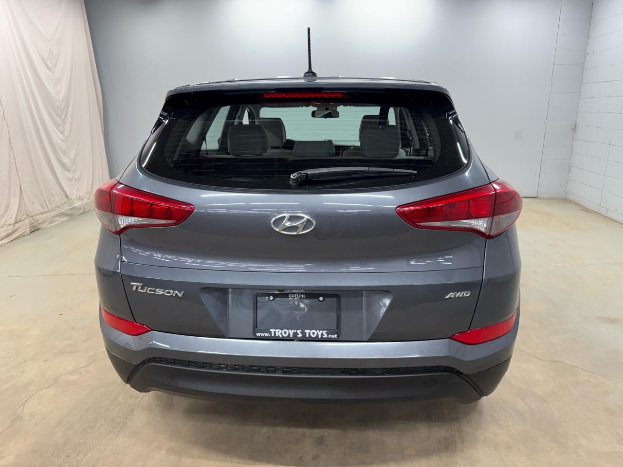 2017 Hyundai Tucson AWD 4dr 2.0L Photo26