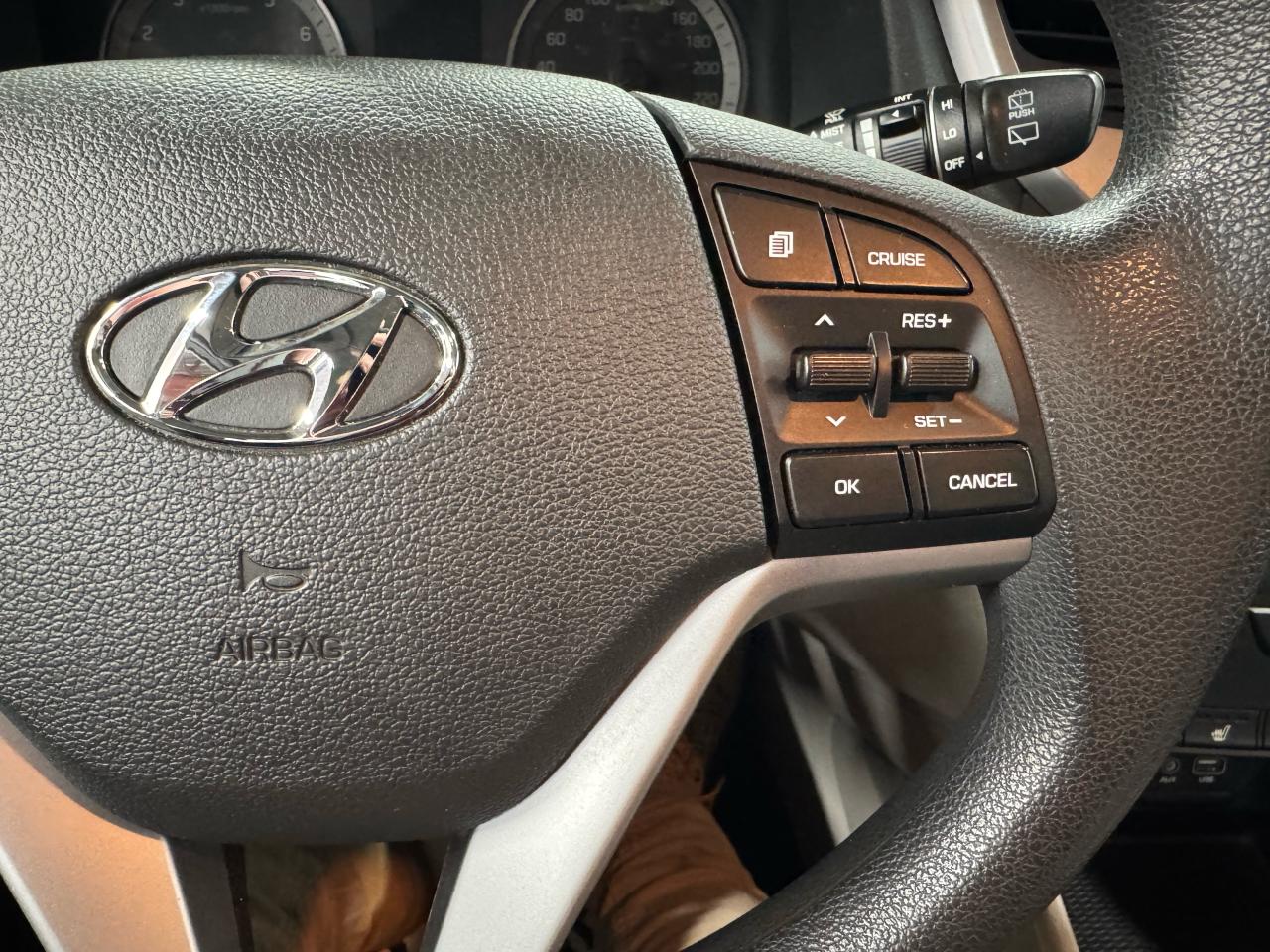 2017 Hyundai Tucson AWD 4dr 2.0L Photo37