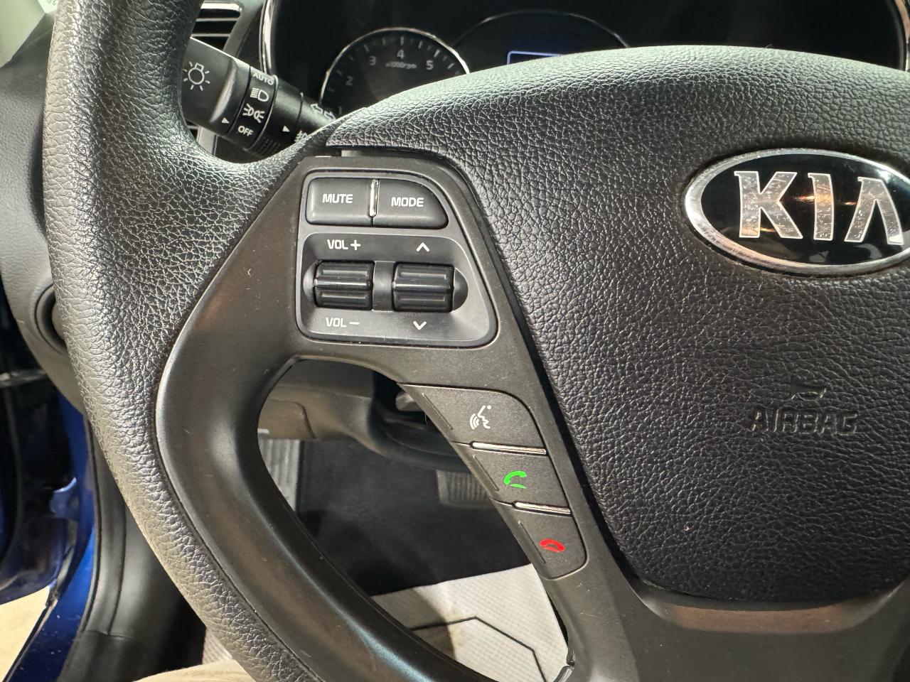 2018 Kia Forte LX Photo14