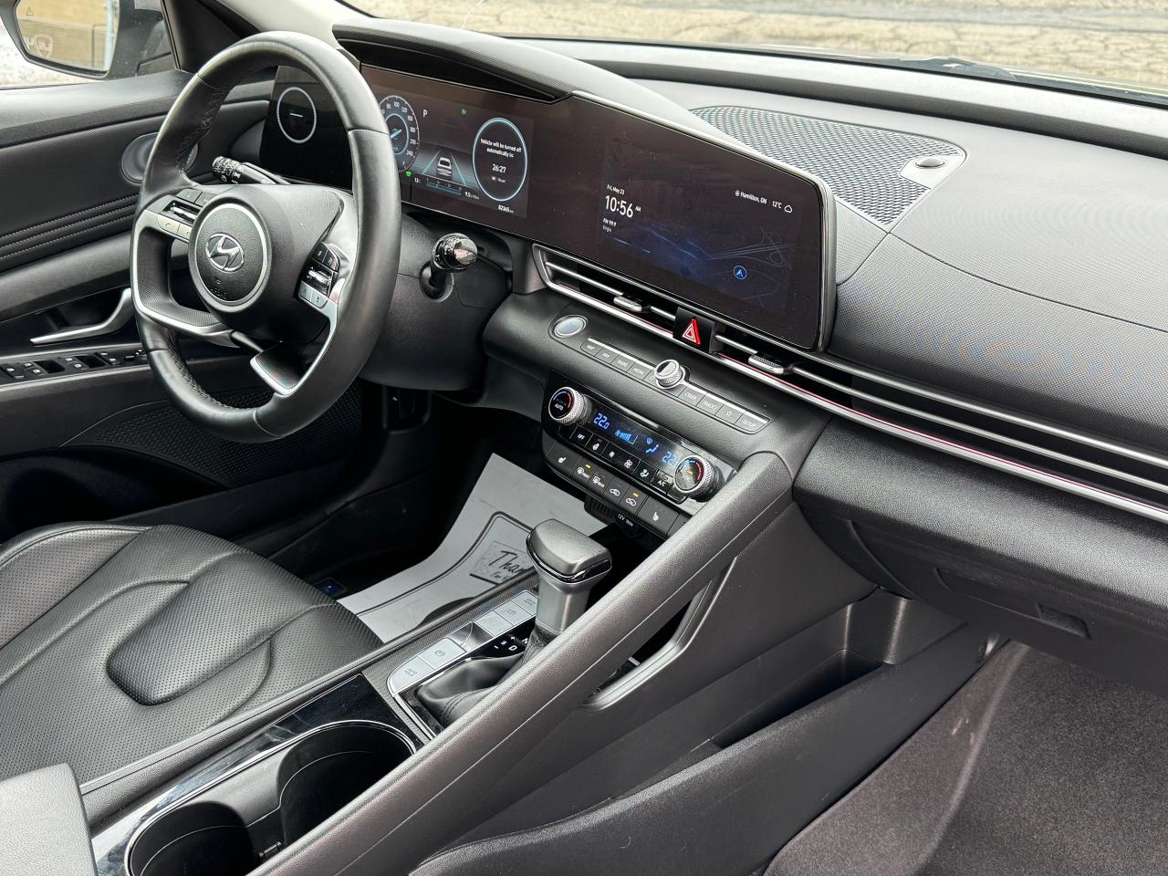 2023 Hyundai Elantra Luxury **HYBRID MODEL** - Photo #32