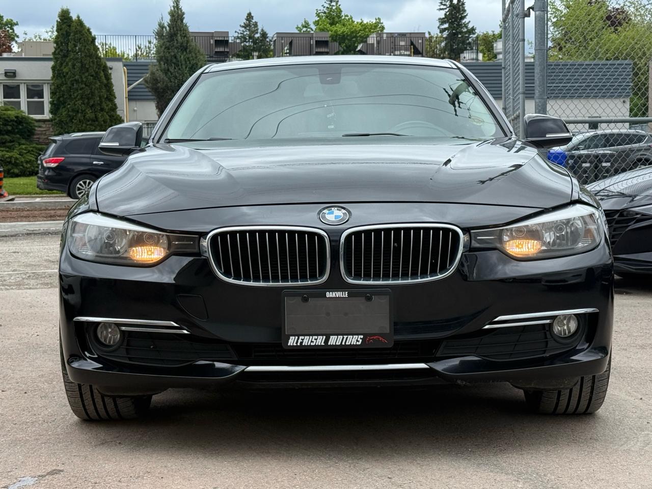 2015 BMW 3 Series 320i xDrive BACKUP|SUNROOF|HEATED SEATS - Photo #2