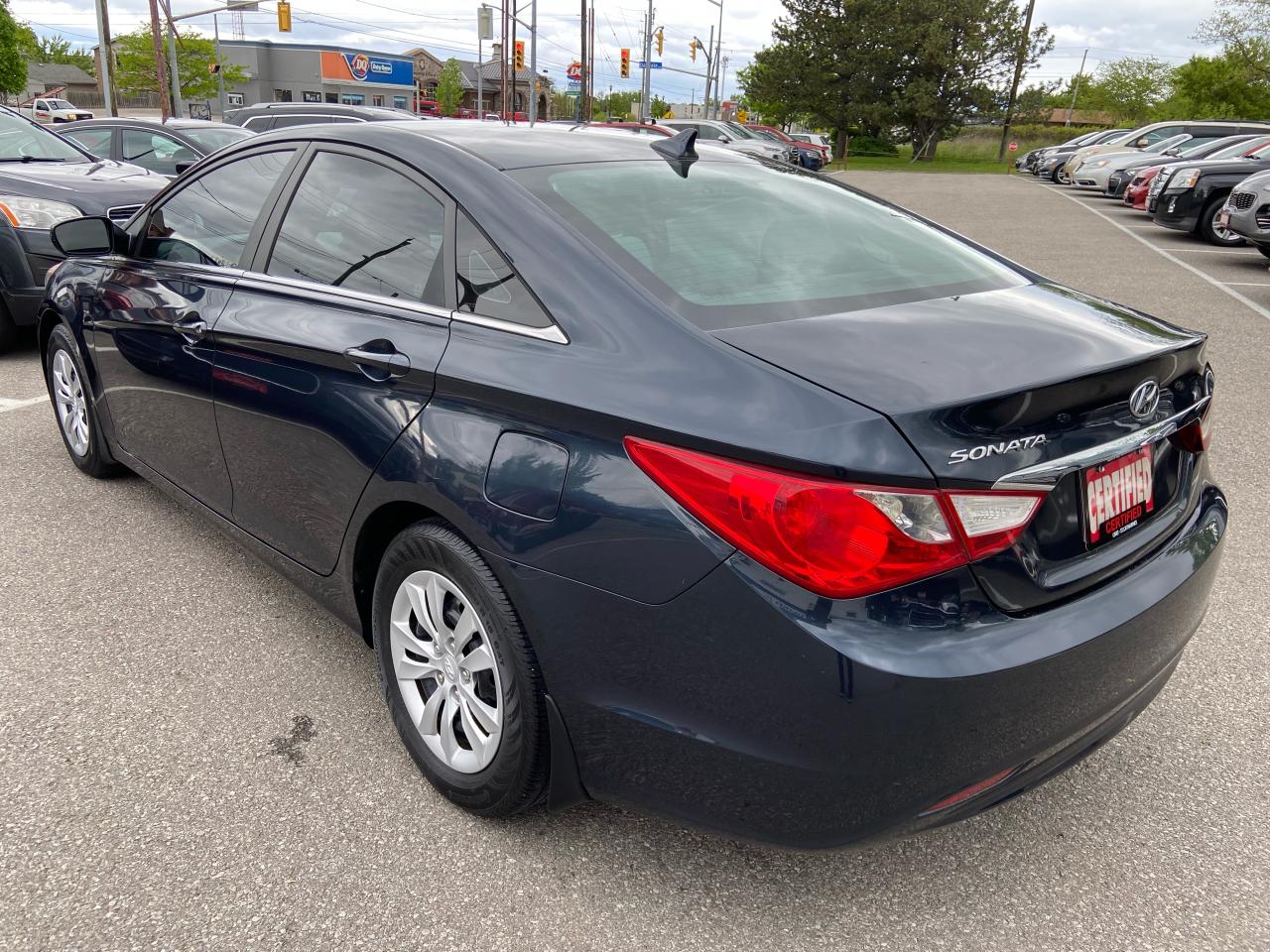 2011 Hyundai Sonata GL ** HTD SEATS, BLUETOOTH, CRUISE ** Photo4