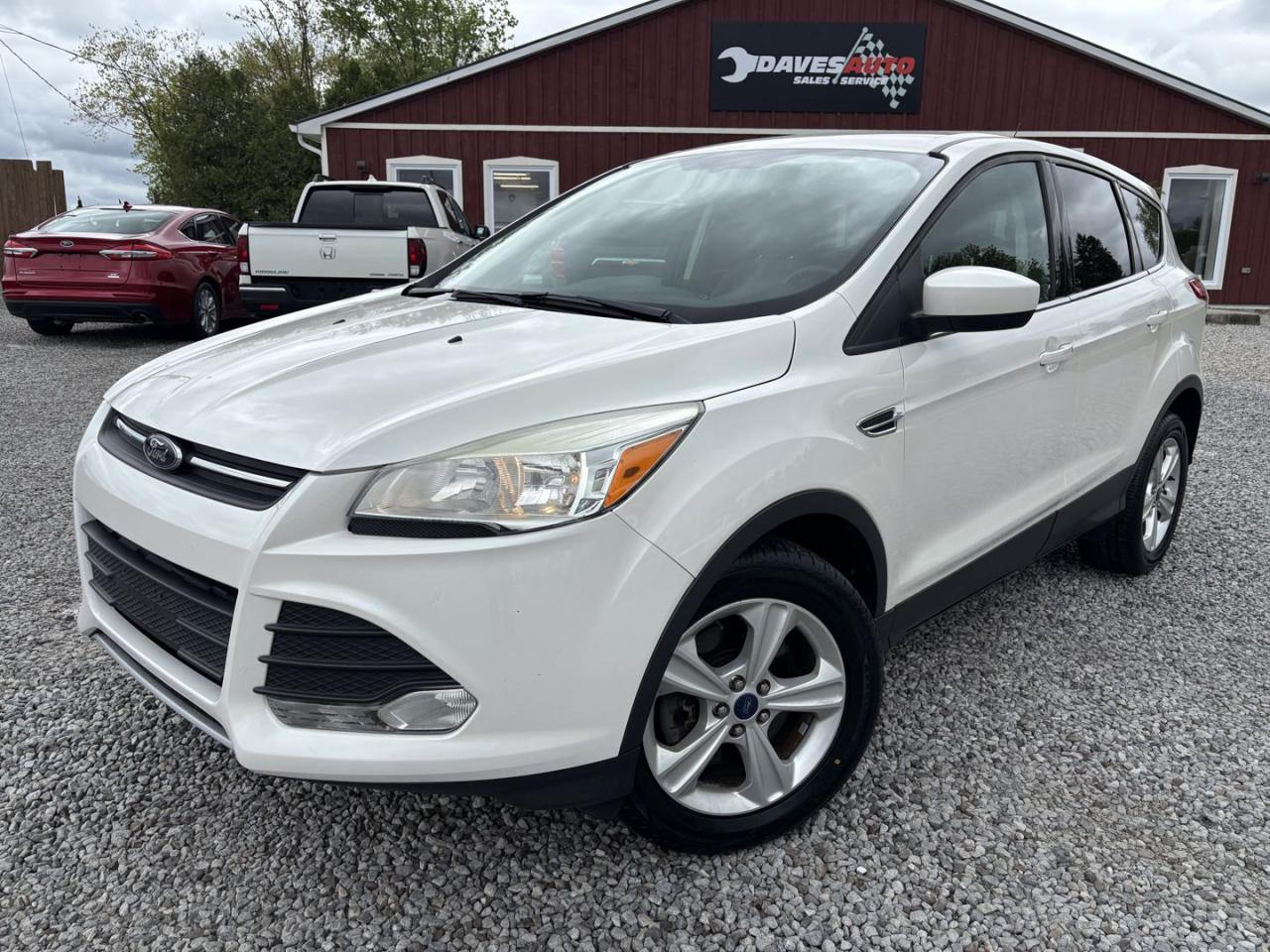 Used 2014 Ford Escape SE 4WD Low Mileage, Clean SUV for sale in Dunnville, ON
