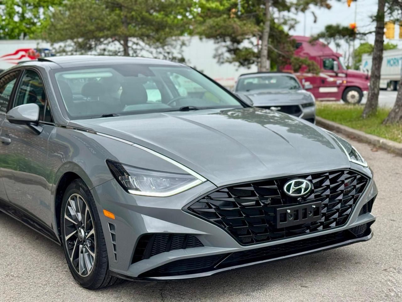 2020 Hyundai Sonata Luxury Photo4
