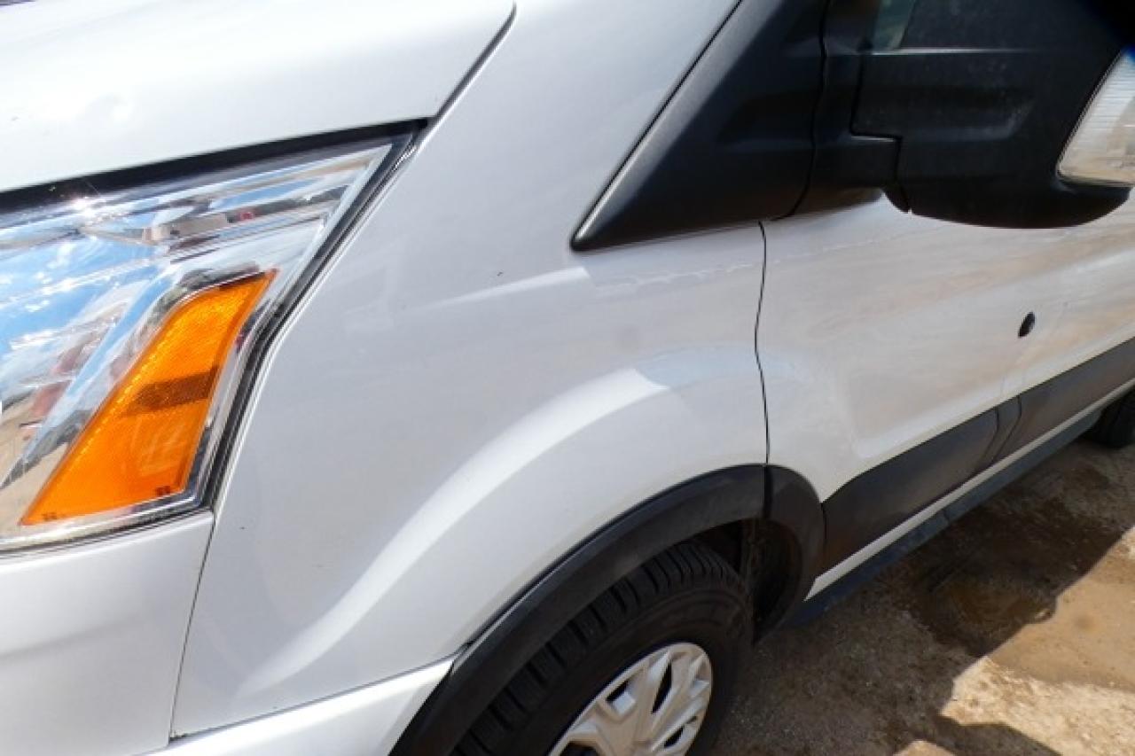 2020 Ford Transit 350 XLT Low Roof 15 pass. w/cloth seats, BUC - Photo #33