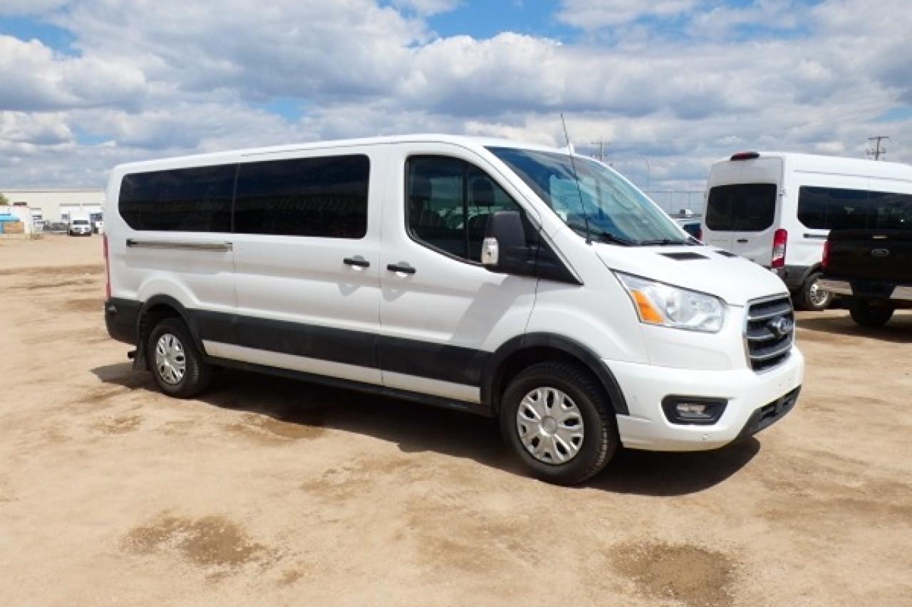 2020 Ford Transit 350 XLT Low Roof 15 pass. w/cloth seats, BUC - Photo #4