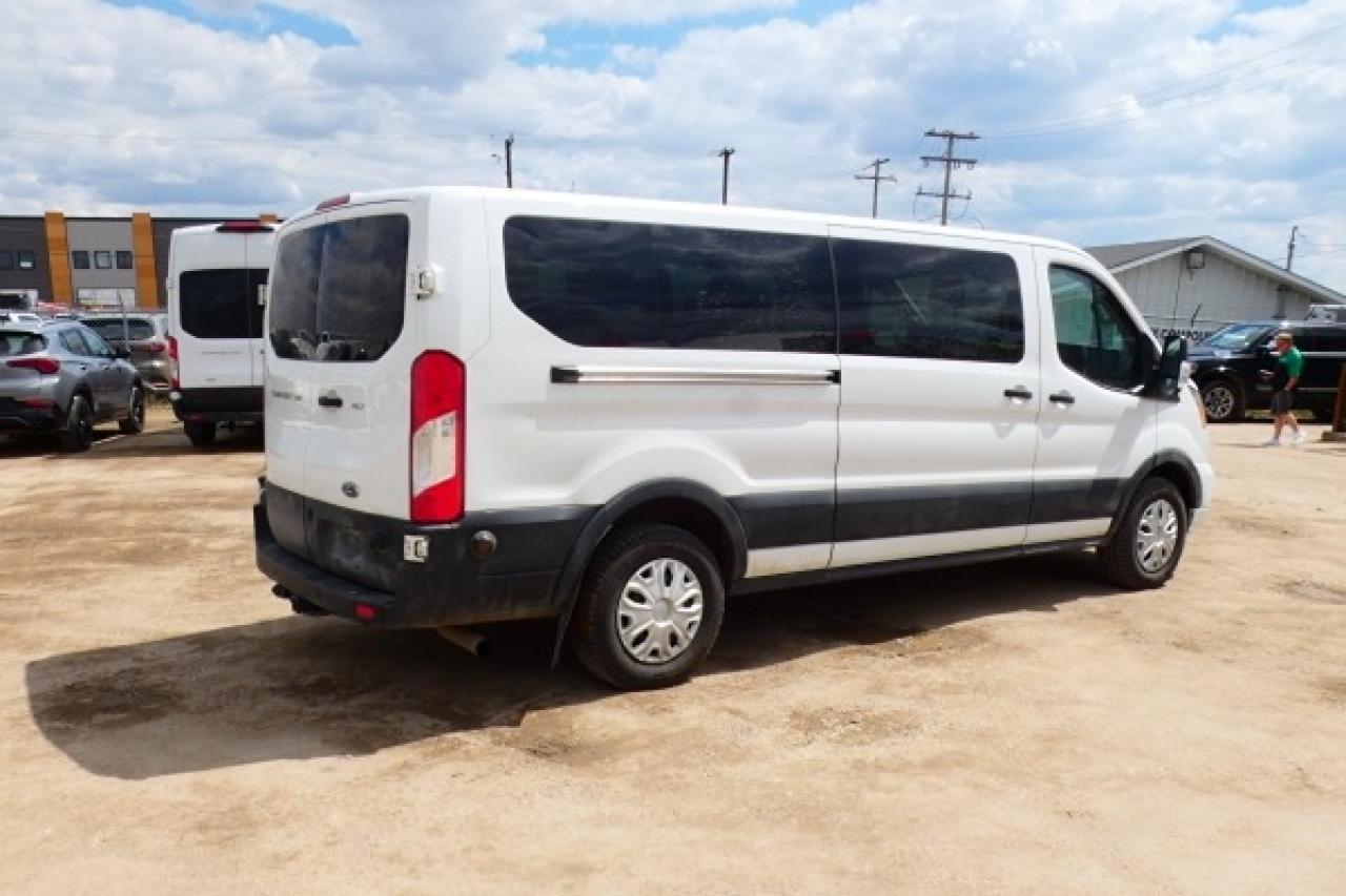 2020 Ford Transit 350 XLT Low Roof 15 pass. w/cloth seats, BUC - Photo #6