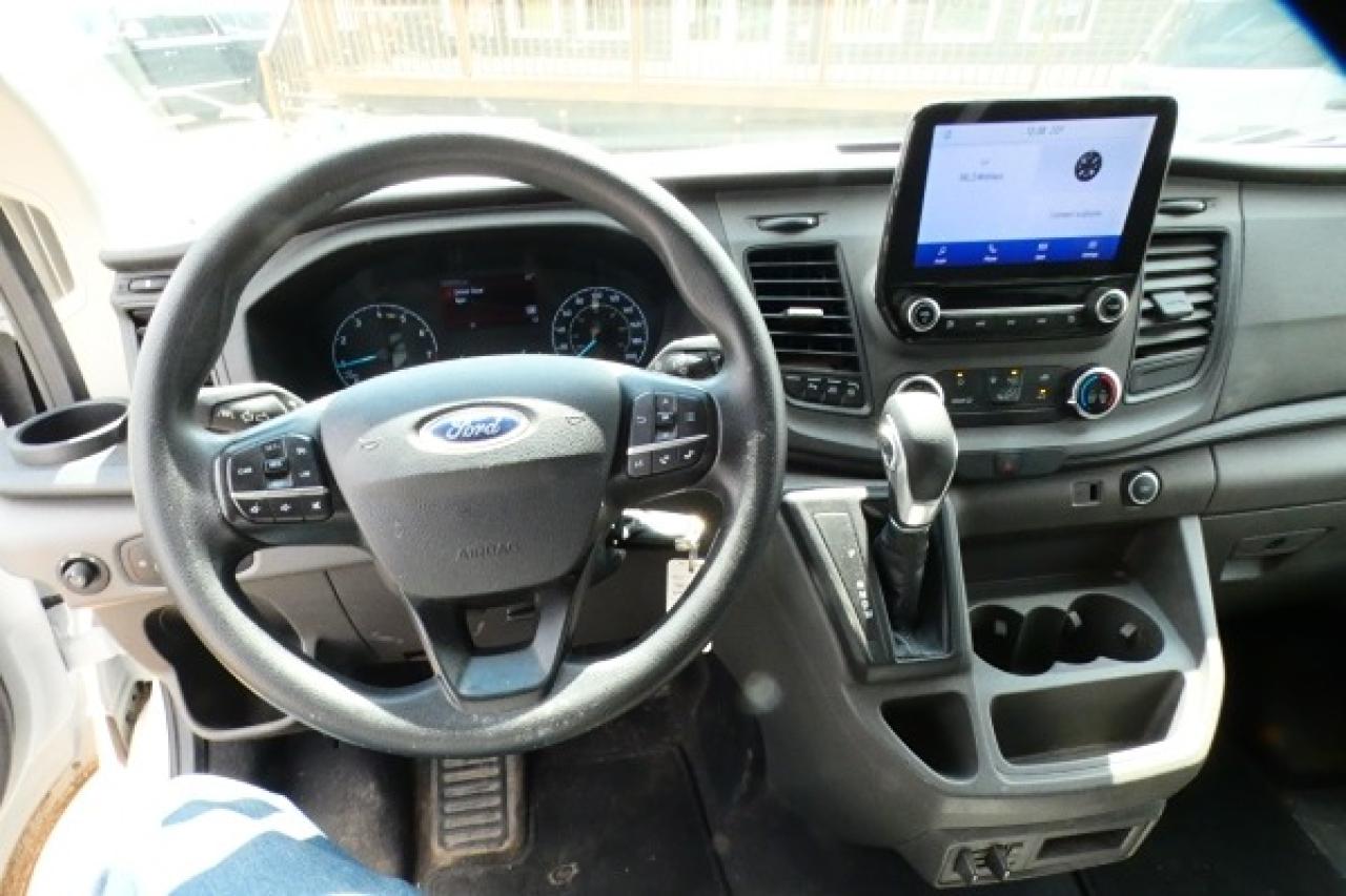 2020 Ford Transit 350 XLT Low Roof 15 pass. w/cloth seats, BUC - Photo #13