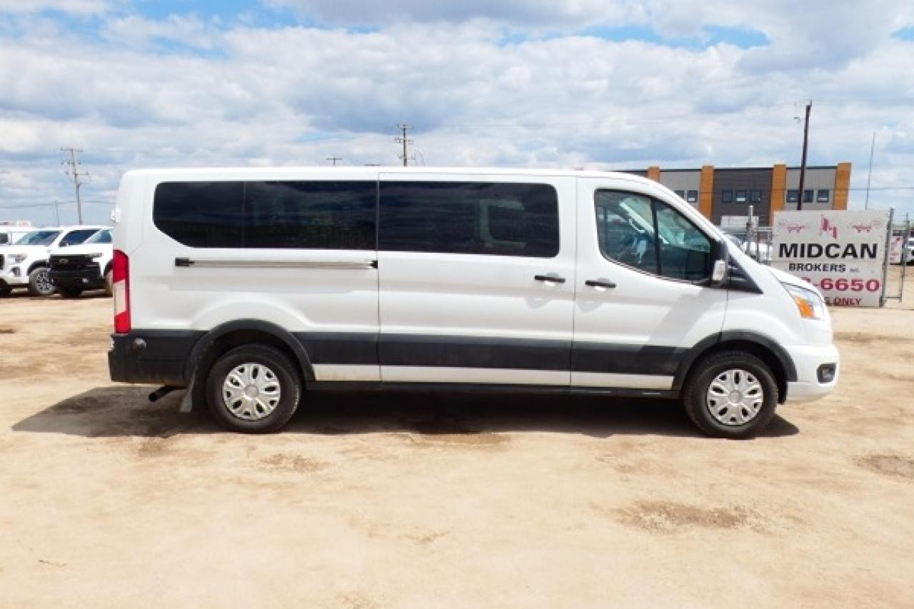 2020 Ford Transit 350 XLT Low Roof 15 pass. w/cloth seats, BUC - Photo #5