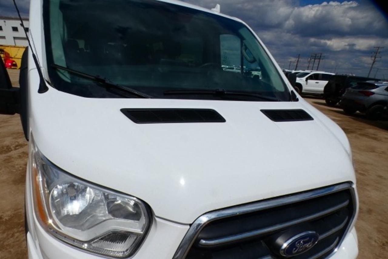 2020 Ford Transit 350 XLT Low Roof 15 pass. w/cloth seats, BUC - Photo #43