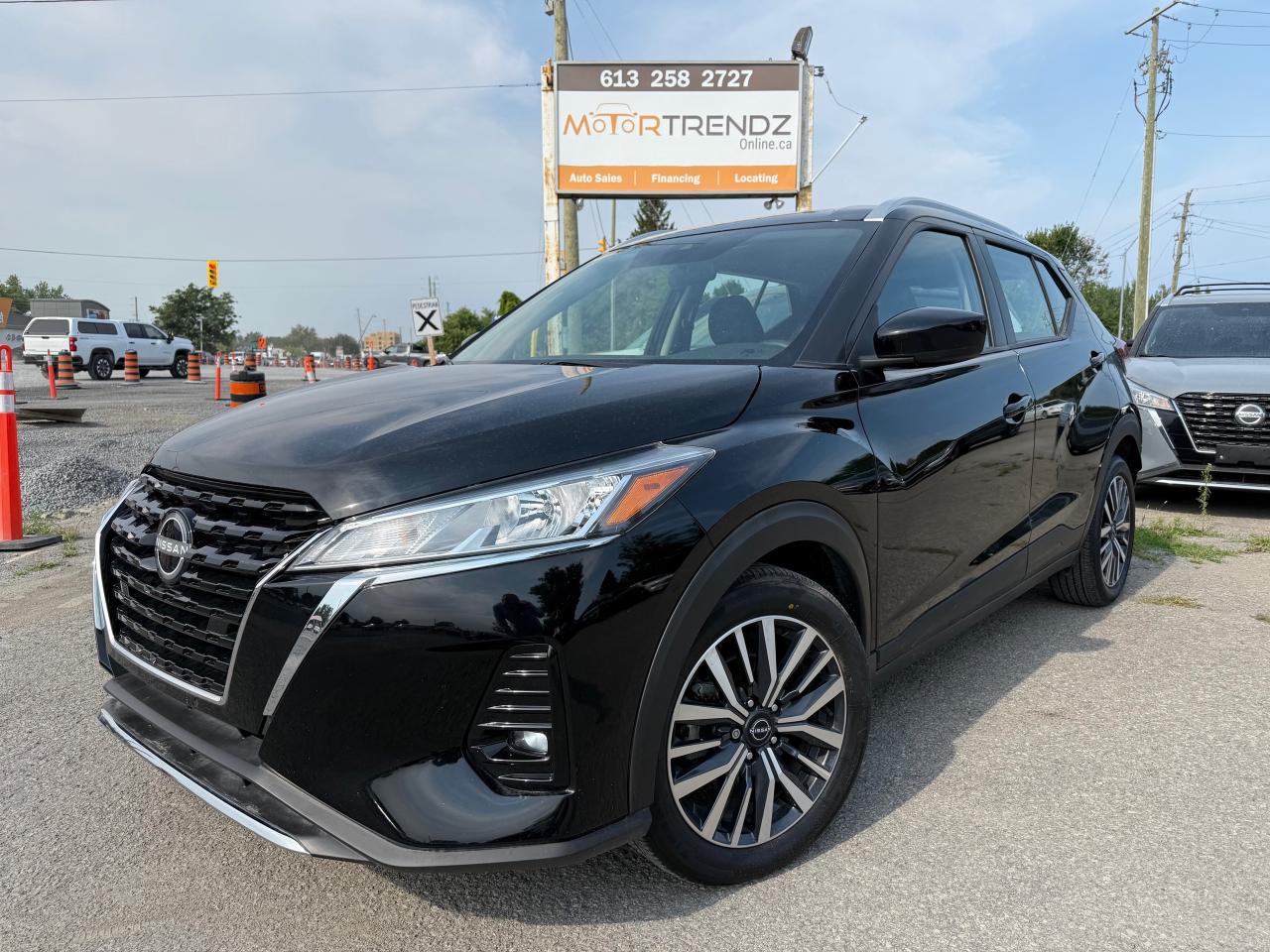 Used 2023 Nissan Kicks SV AutoStart! Heated Steering! for sale in Kemptville, ON