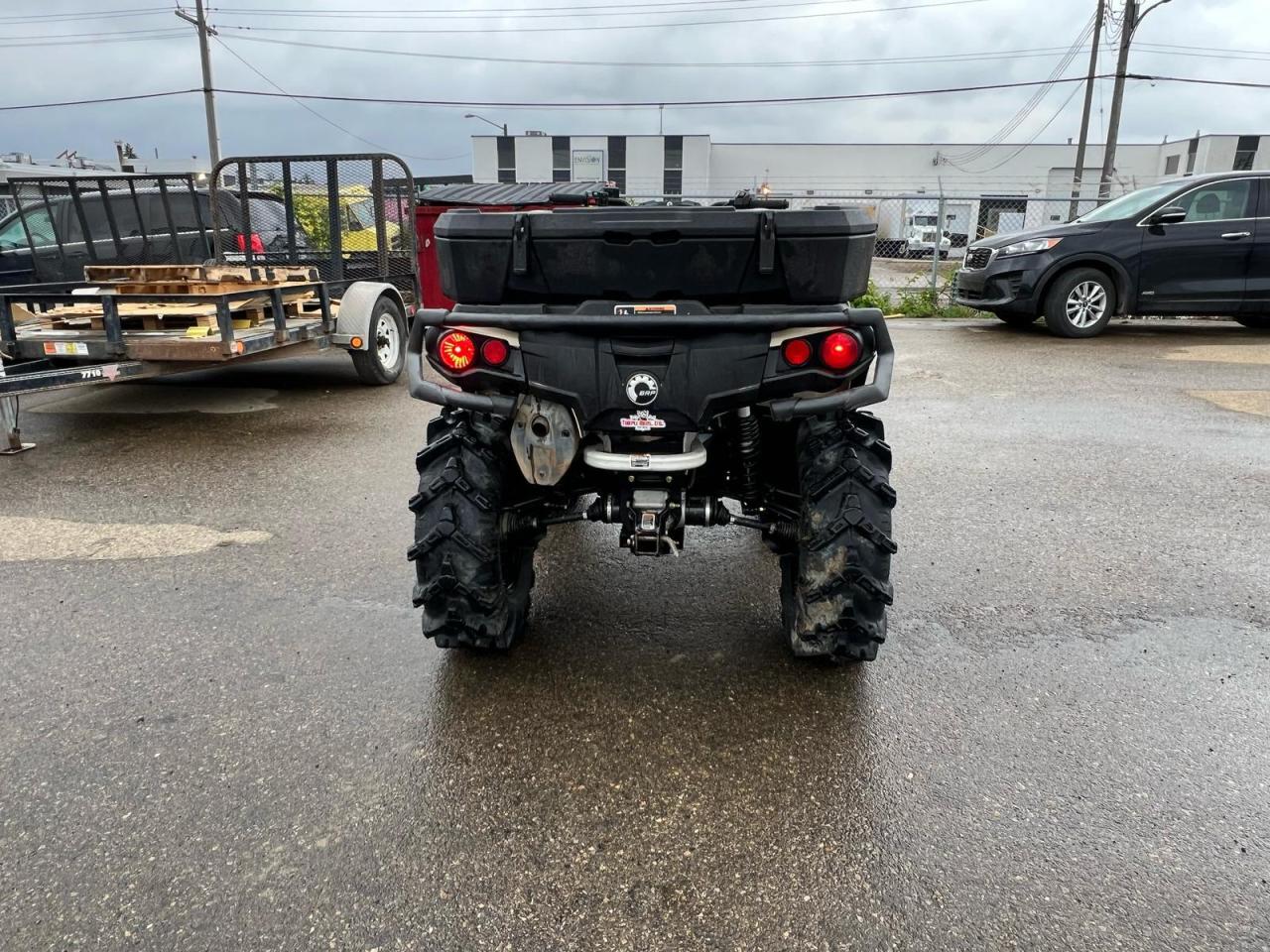 2023 Can-Am Outlander 850 XMR   - Photo #4