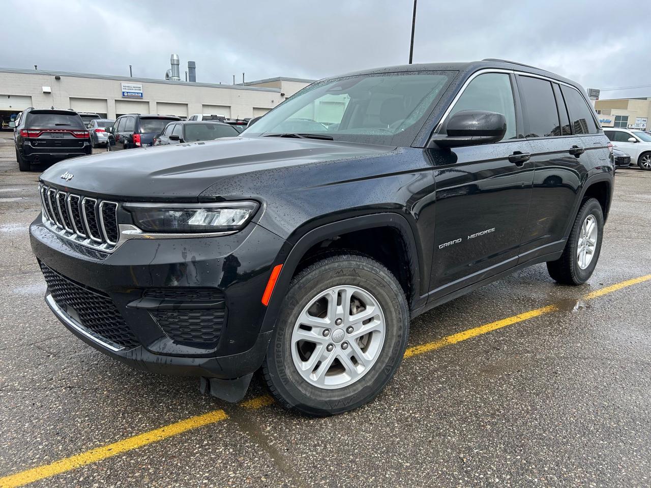 Used 2023 Jeep Grand Cherokee Laredo | Adaptive Cruise | Apple Car Play for sale in Kitchener, ON