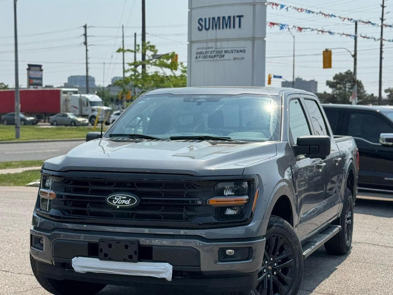 New 2025 Ford F-150 XLT for sale in Etobicoke, ON