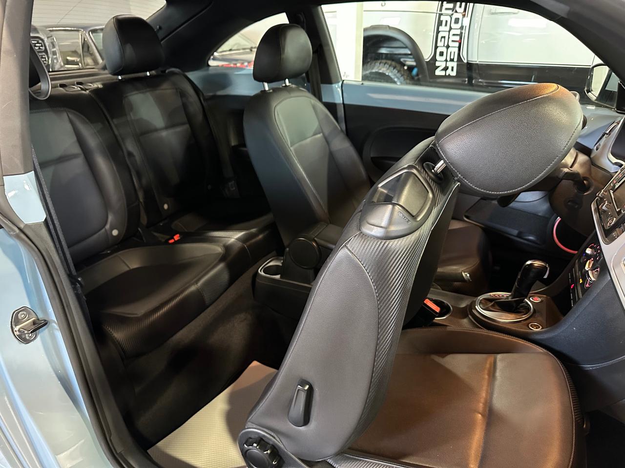 2012 Volkswagen Beetle 2DR PREMIERE+ | NO ACCIDENT | CUSTOM COLOR - Photo #14