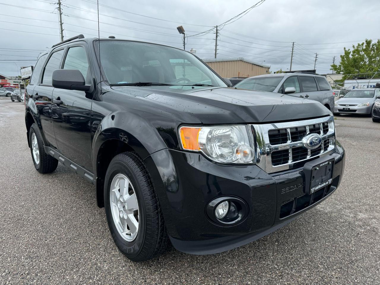 2011 Ford Escape XLT - Photo #3