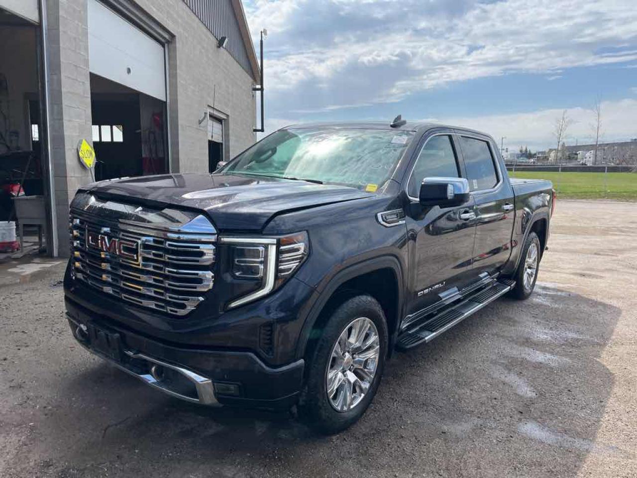 Used 2023 GMC Sierra 1500  for sale in Innisfil, ON