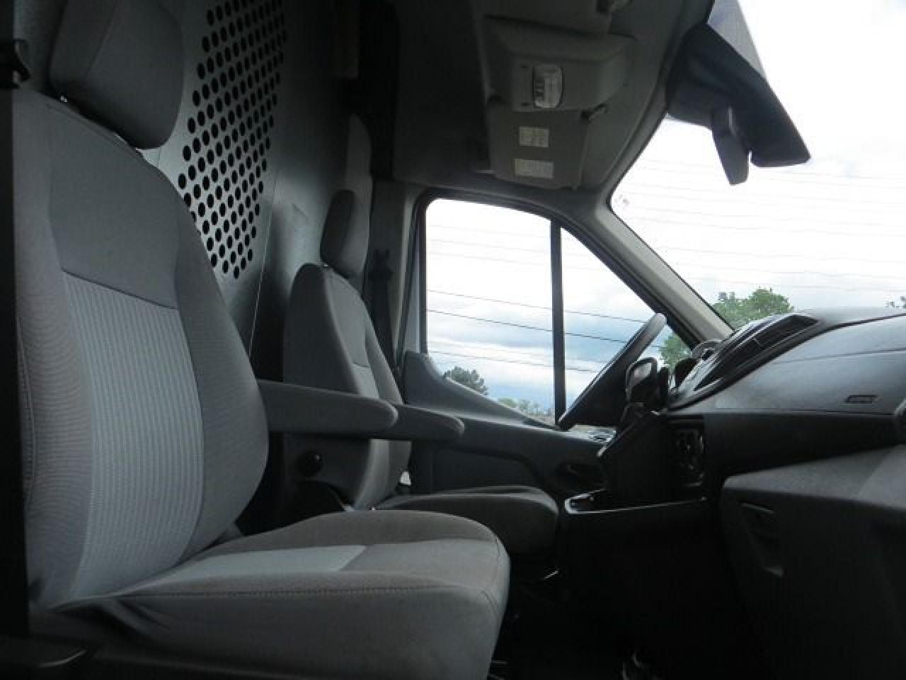 2019 Ford Transit CERTIFIED, HIGH ROOF, 3.7L, EXTRA LONG, SHELVES - Photo #14