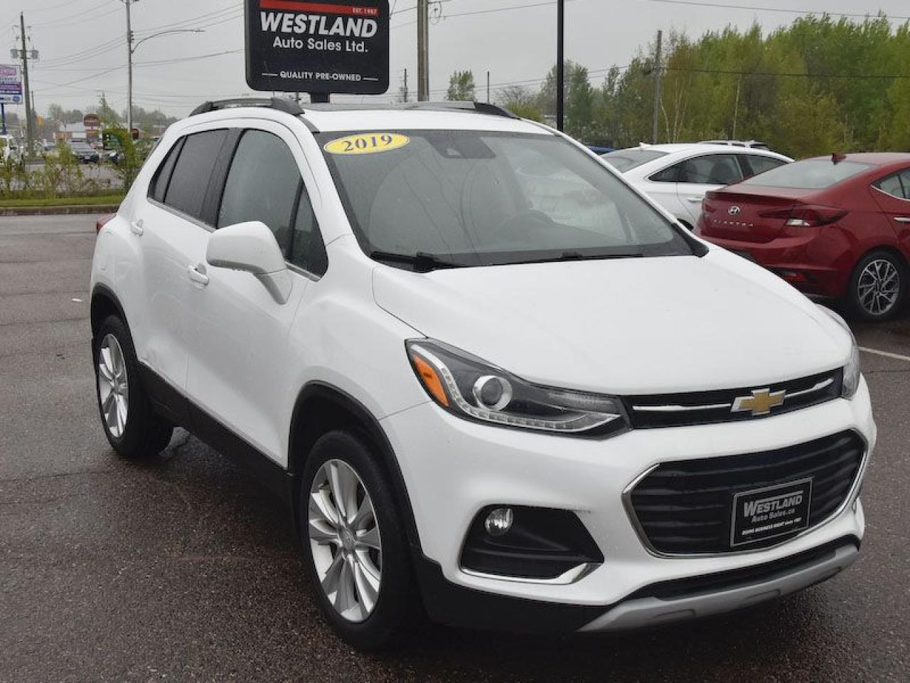 2019 Chevrolet Trax AWD 4dr Premier - Photo #2