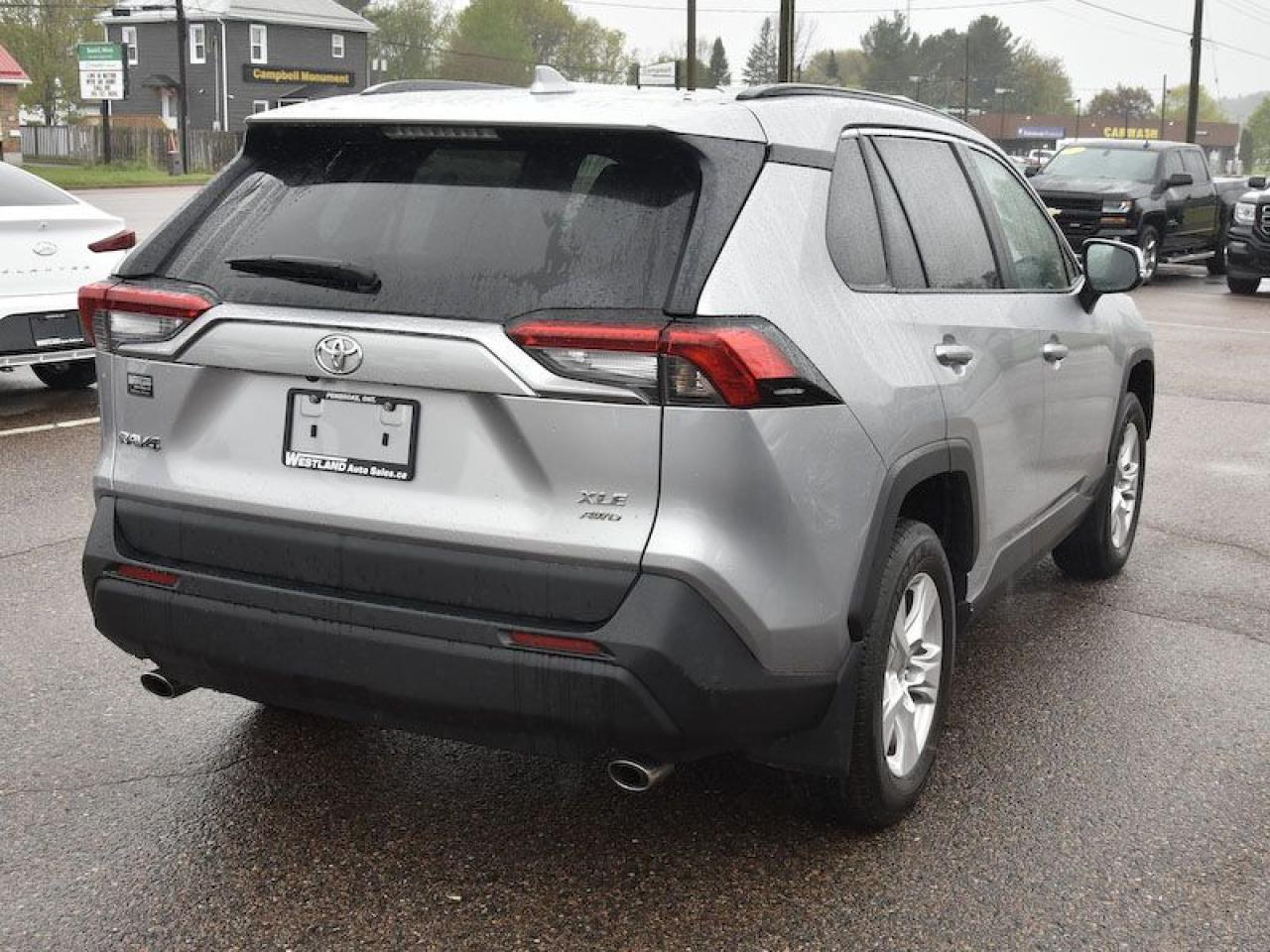 2021 Toyota RAV4 XLE AWD - Photo #2