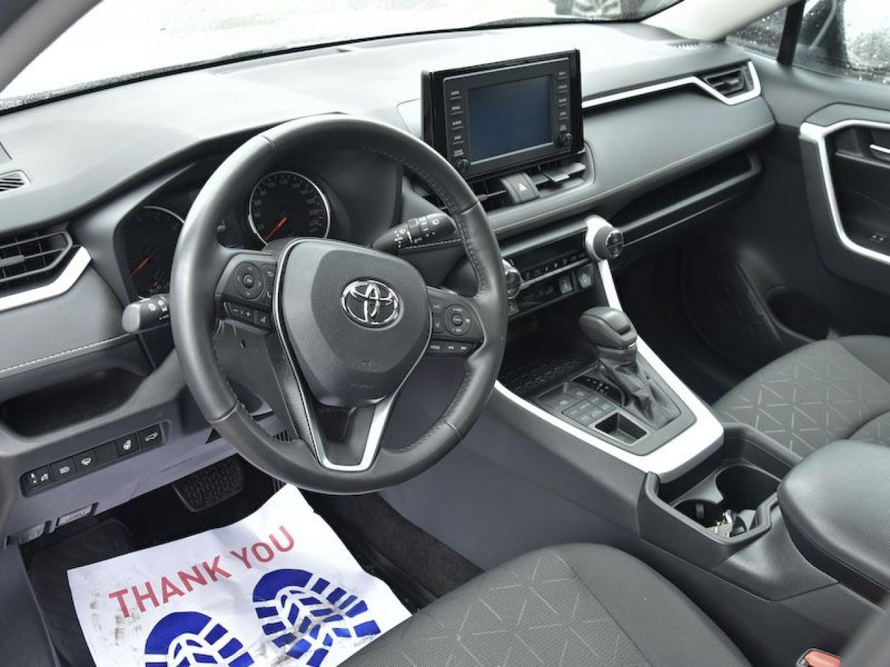 2021 Toyota RAV4 XLE AWD - Photo #8