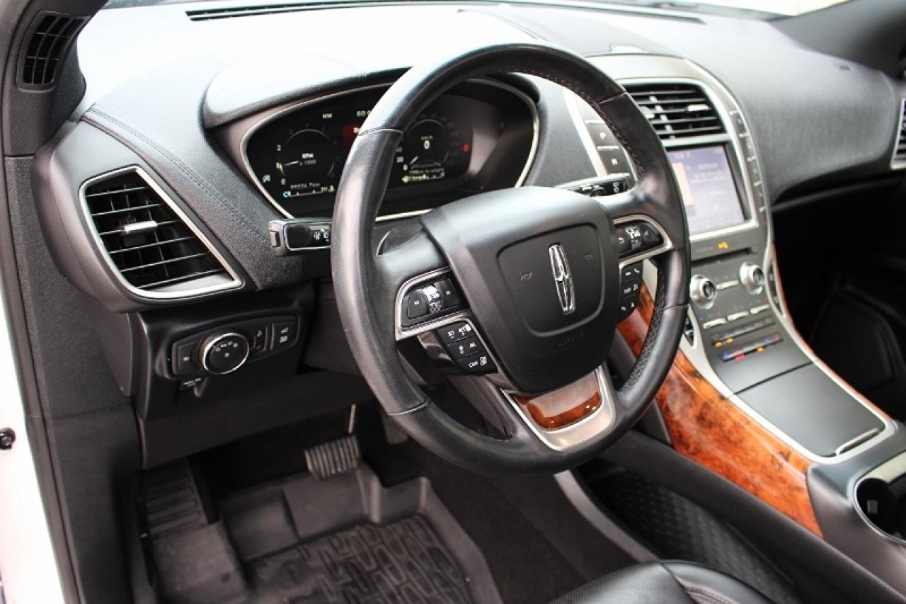 2019 Lincoln Nautilus Reserve*AWD*Heated Leather*Moon Roof*BT*Low Ks - Photo #10