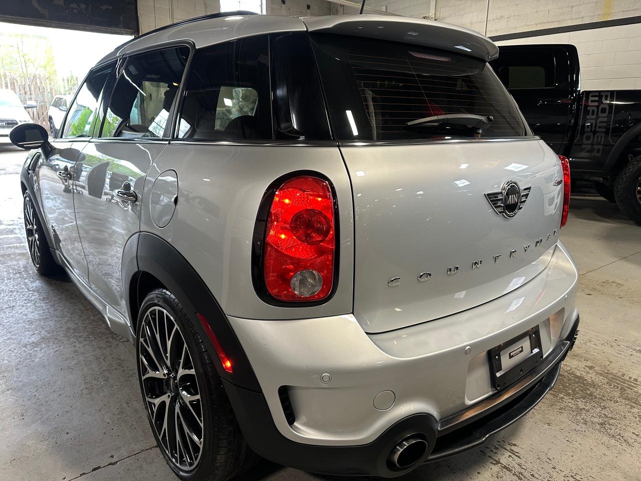 2015 MINI Cooper Countryman John Cooper Works - Photo #22