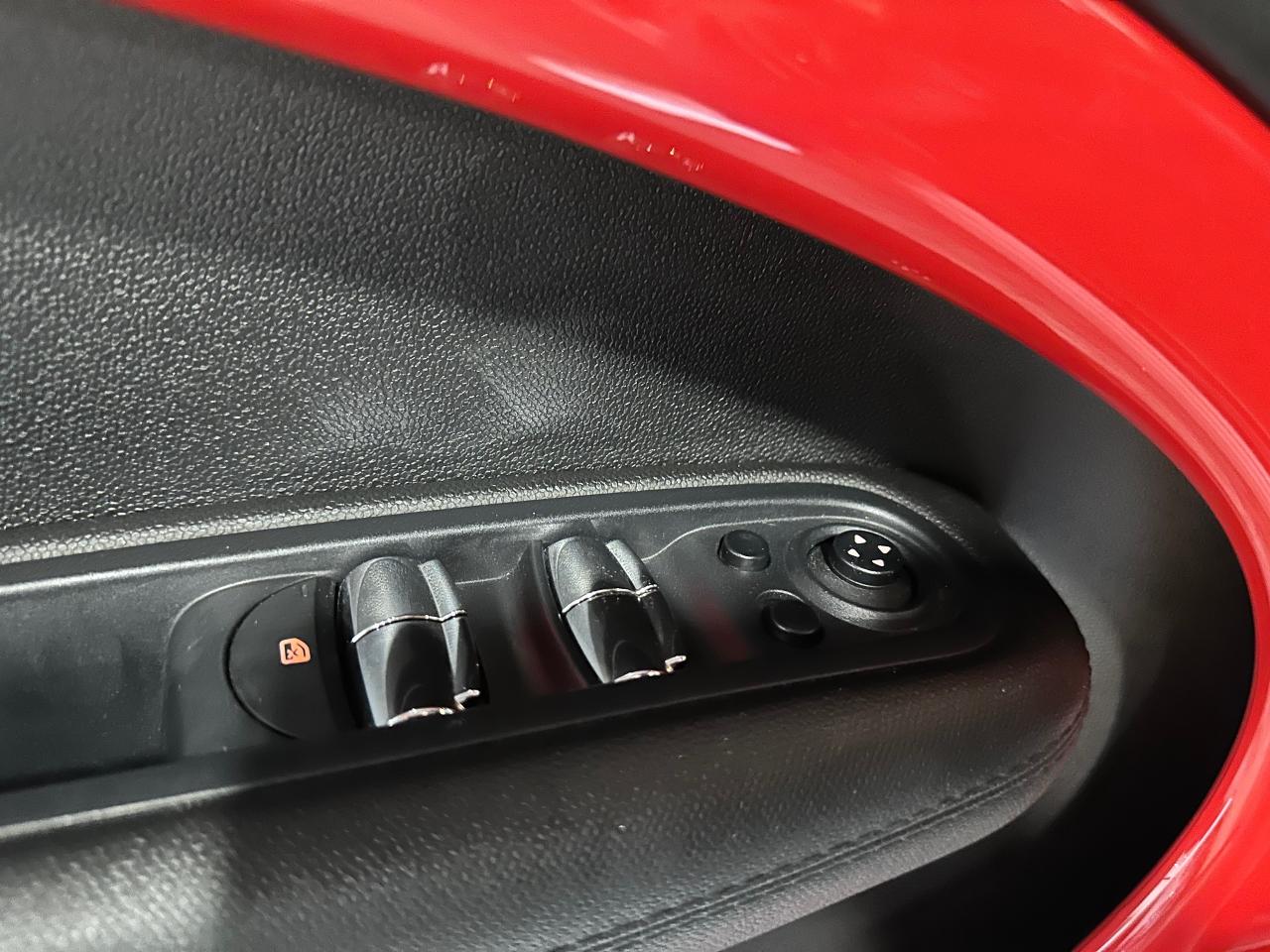 2015 MINI Cooper Countryman John Cooper Works - Photo #31