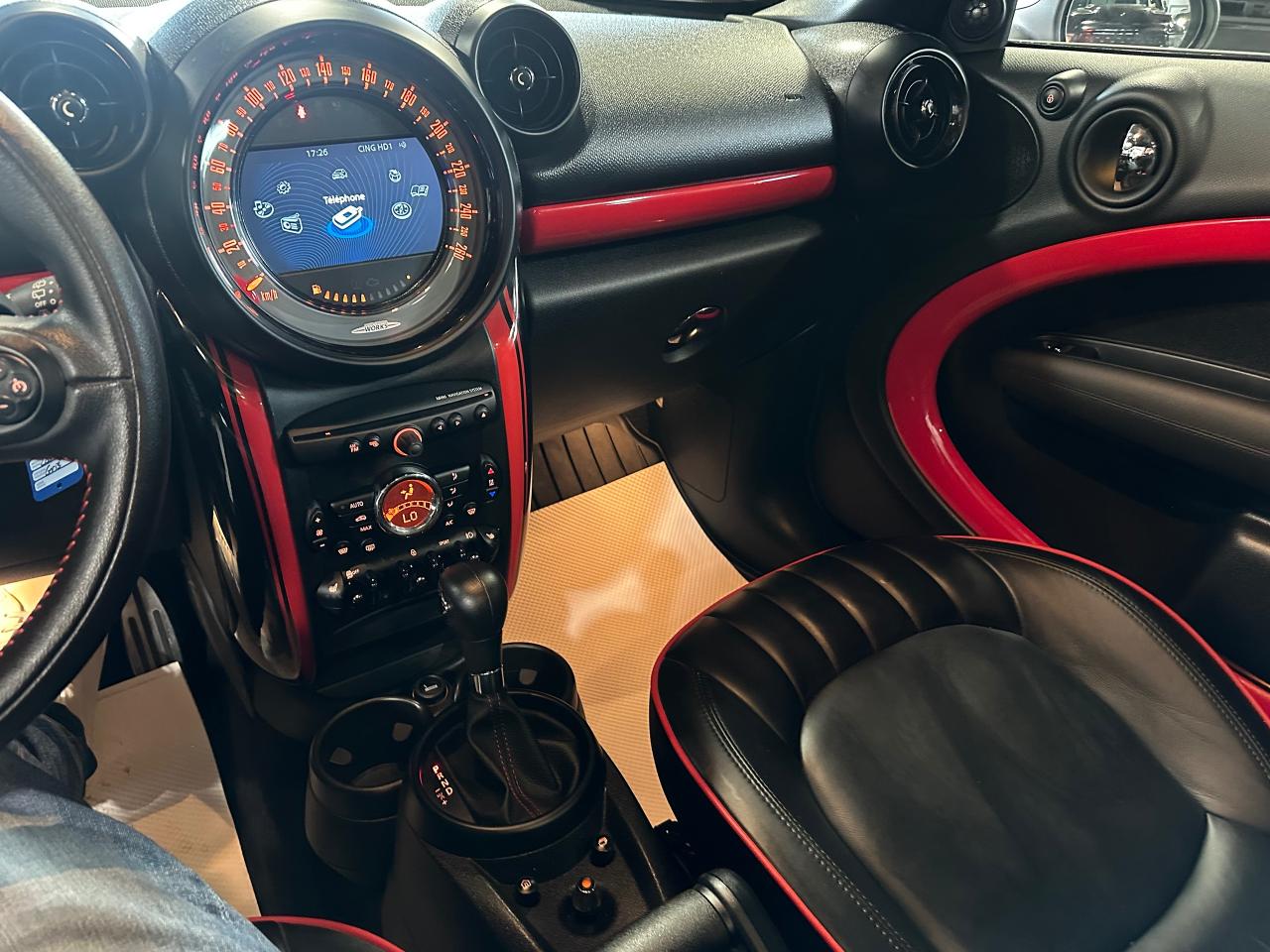 2015 MINI Cooper Countryman John Cooper Works - Photo #35