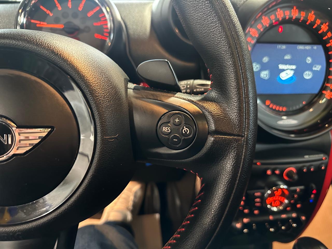 2015 MINI Cooper Countryman John Cooper Works - Photo #33