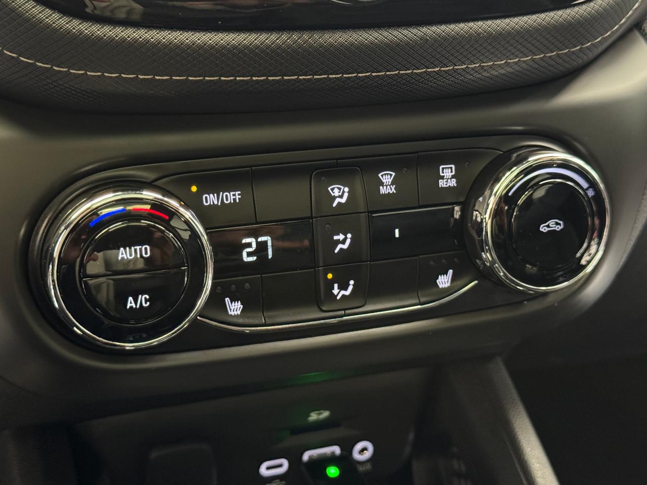 2021 Chevrolet TrailBlazer AWD ACTIV+Roof+Leather+ONE OWNER+CLEAN CARFAX - Photo #40