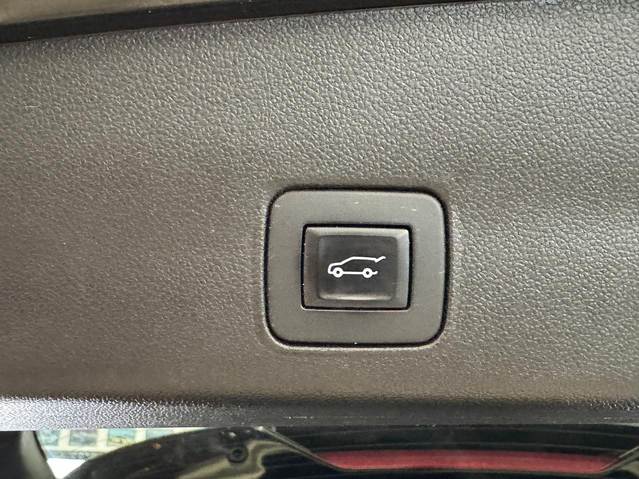 2021 Chevrolet TrailBlazer AWD ACTIV+Roof+Leather+ONE OWNER+CLEAN CARFAX - Photo #6