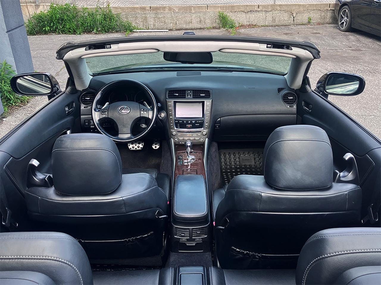 2010 Lexus IS 350 CONVERTIBLE | NAVI | REARCAM | PWR TOP - Photo #12