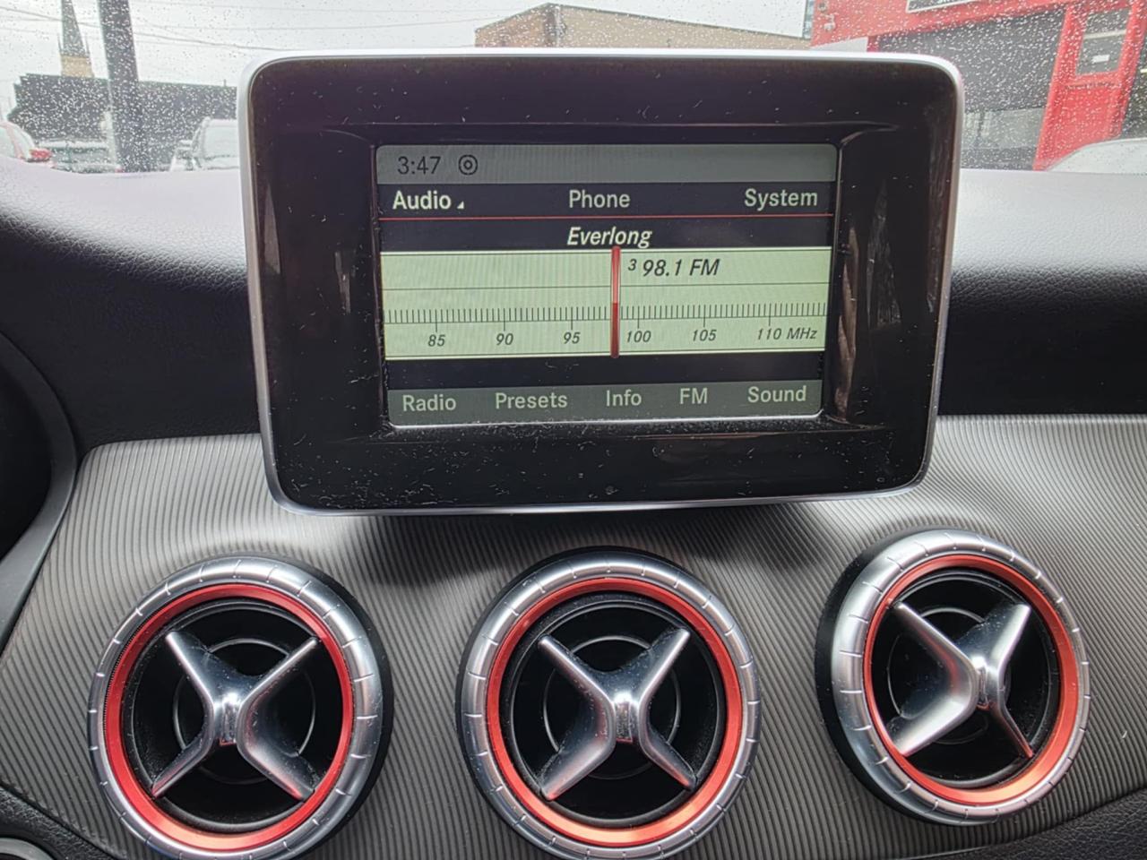 1748036350996