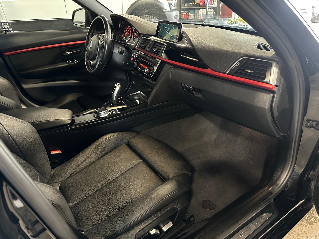 2018 BMW 3 Series 328d XDRIVE | LUXURY PKG | SUNROOF | NAVI - Photo #6