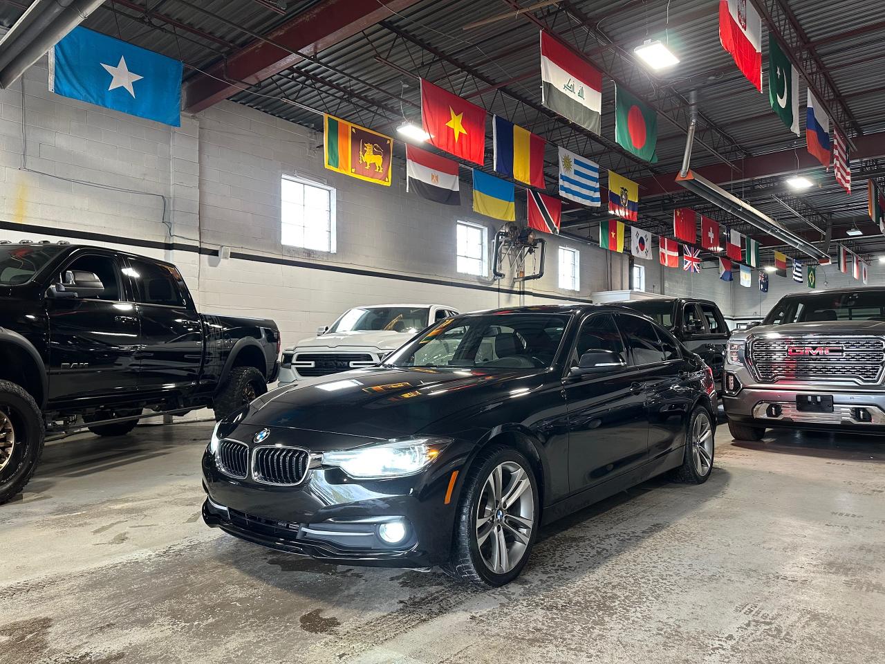 2018 BMW 3 Series 328d XDRIVE | LUXURY PKG | SUNROOF | NAVI - Photo #1