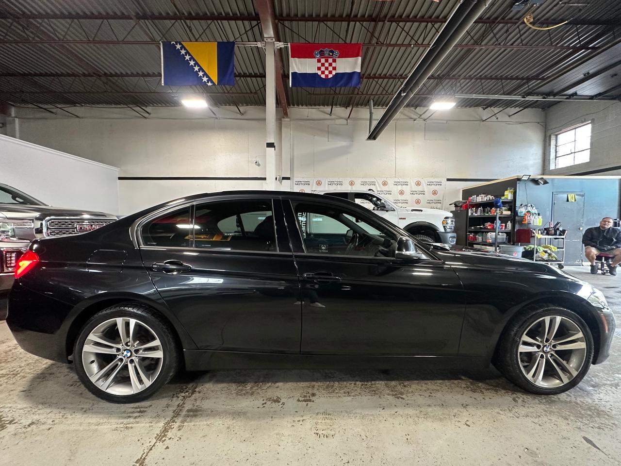 2018 BMW 3 Series 328d XDRIVE | LUXURY PKG | SUNROOF | NAVI - Photo #4