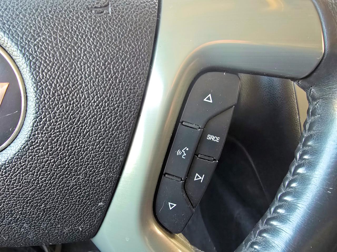 2008 Chevrolet Suburban Leather, DVD, Heated Seats - Photo #14