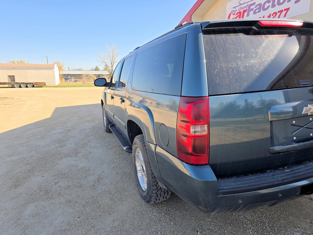 2008 Chevrolet Suburban Leather, DVD, Heated Seats - Photo #21